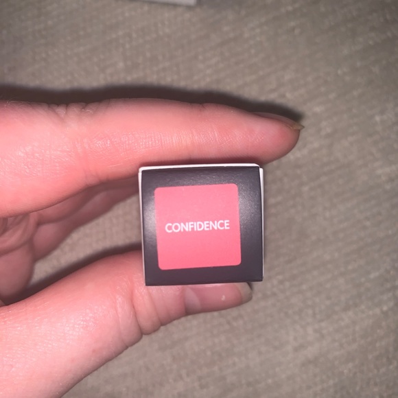 NIB bareMinerals Lipstick in “Confidence” - Picture 2 of 4